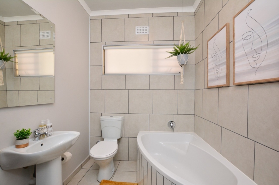 0 Bedroom Property for Sale in Van Der Hoff Park North West